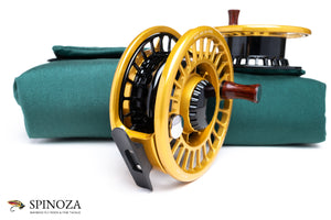 Charlton Mako 9550 Reel with 8/10 and 10/12 Spools