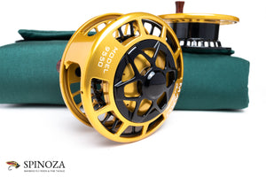 Charlton Mako 9550 Reel with 8/10 and 10/12 Spools