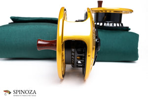 Charlton Mako 9550 Reel with 8/10 and 10/12 Spools