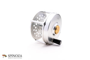 Farlex Platewind Fly Reel 1-1 DD 3 3/4" - reel foot detail,mounting foot,seat attachment