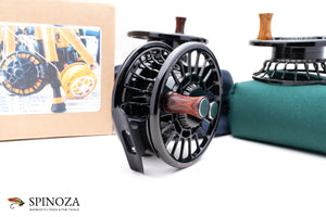 Charlton Mako 9500 Fly Reel with Two Spare Spools