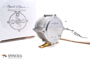 VR Design Trota Superba 1/0 Reel 2 3/4" (Brook and Brown)
