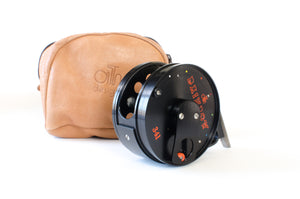 Ari t' Hart Rainbow Fly Reel