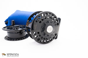 Charlton 8350C Fly Reel w 1-5 spool and spare 1-2 spool