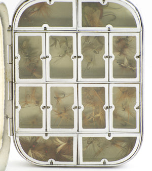 Wheatley Dry Fly Box - 12 compartments with vintage dry flies