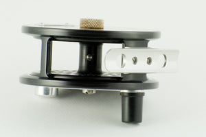 Bogdan Large Trout Fly Reel - ALL BLACK - LHW