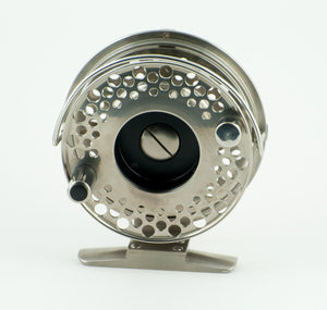 LH Design Sapphire 4/5 fly reel and spare spool
