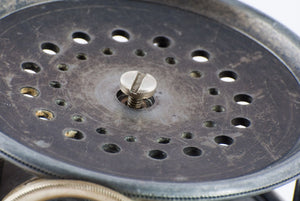 Hardy Perfect 4 1/4" Eunuch - 1912 check fly reel w/ rotating line guide