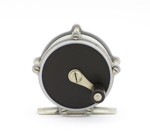 Leonard Mills Model 44A Raised Pillar Fly Reel
