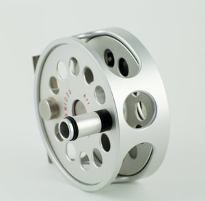 Ari 't Hart Redington RH II fly reel and spare spool
