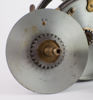 Hardy Perfect 4" 1917 check fly reel w/ rotating line guide