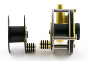 Ari 't Hart F1 Traun fly reel and spare spool - RHW