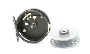 Hardy Featherweight Fly Reel