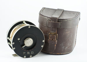 Edward Vom Hofe Model 423 Restigouche 4/0 Fly Reel