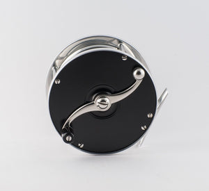 Georg Lundwall - Black Glider Disc Fly Reel