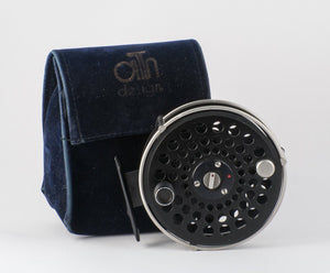 Ari 't Hart F4 Deschutes fly reel and spare spool