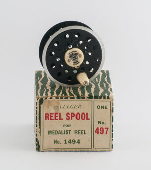 Pflueger Medalist 1494 with spare spool and box