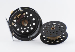 Pflueger Medalist 1494 with spare spool and box