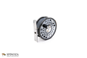 Hardy Flyweight Silent Check