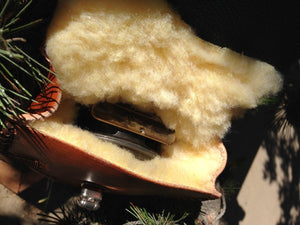 Annie Margarita Leather Reel Case - "Quick"