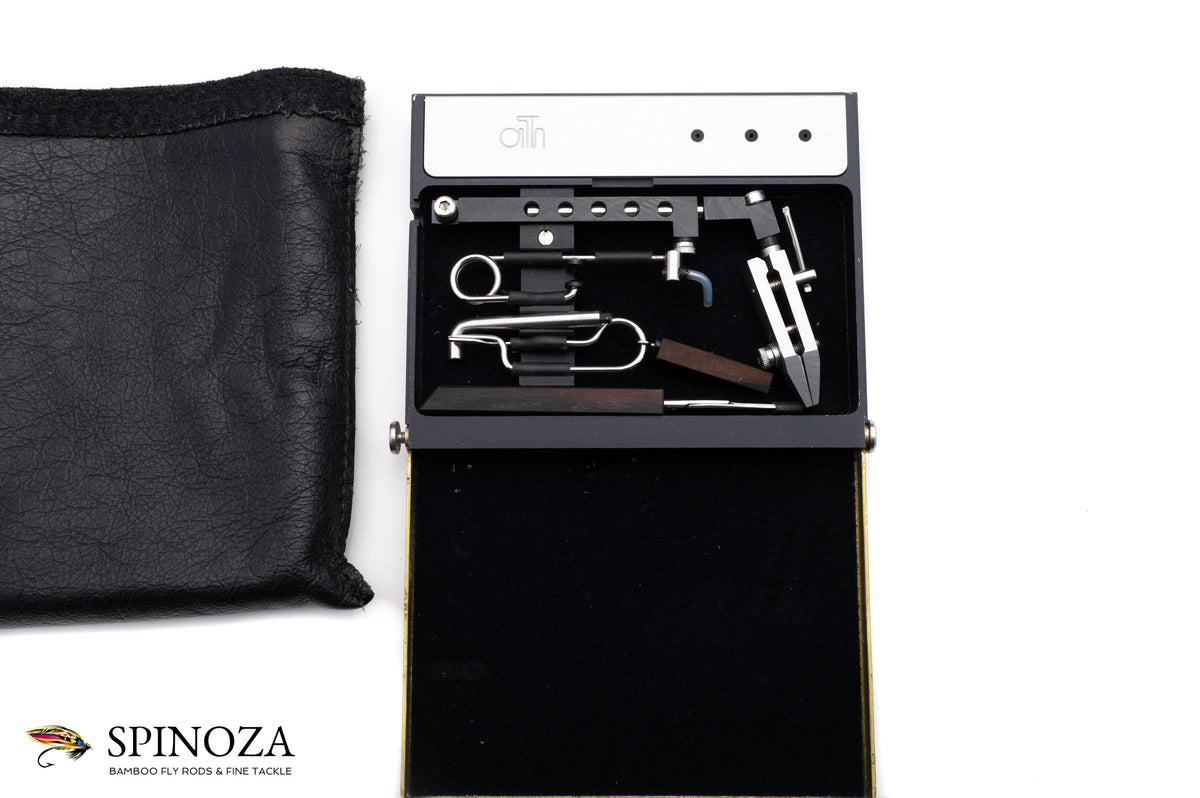 Ari T Hart Fly Tying Kit [SALE PENDING]