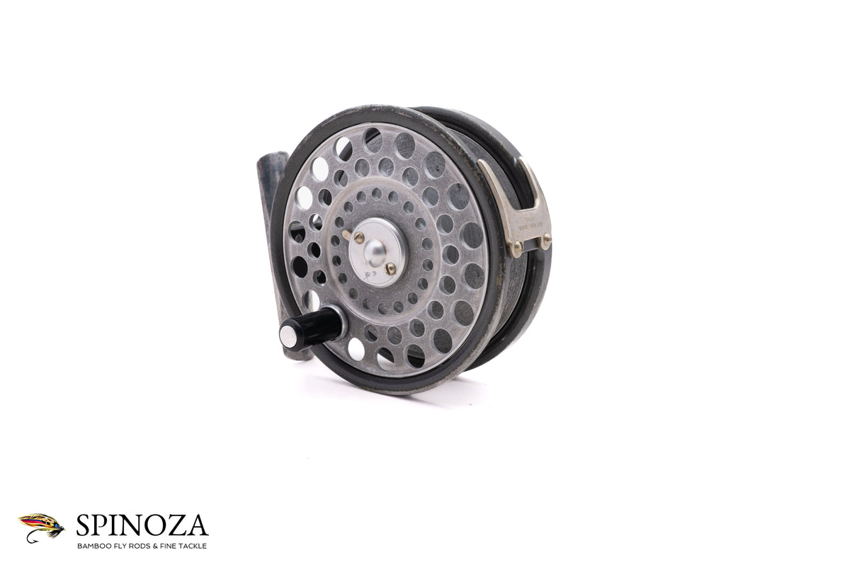 Hardy Featherweight Silent Check Fly Reel