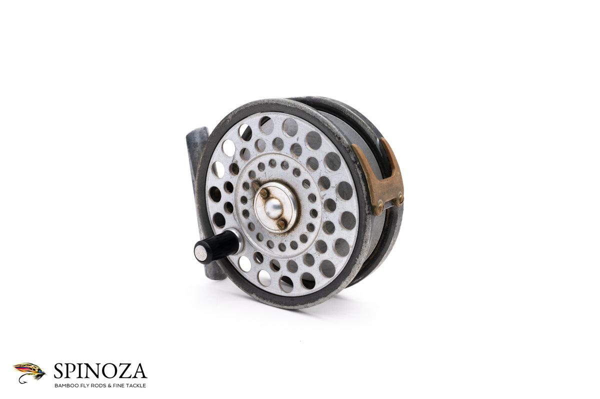 Hardy Featherweight Silent Check Reel