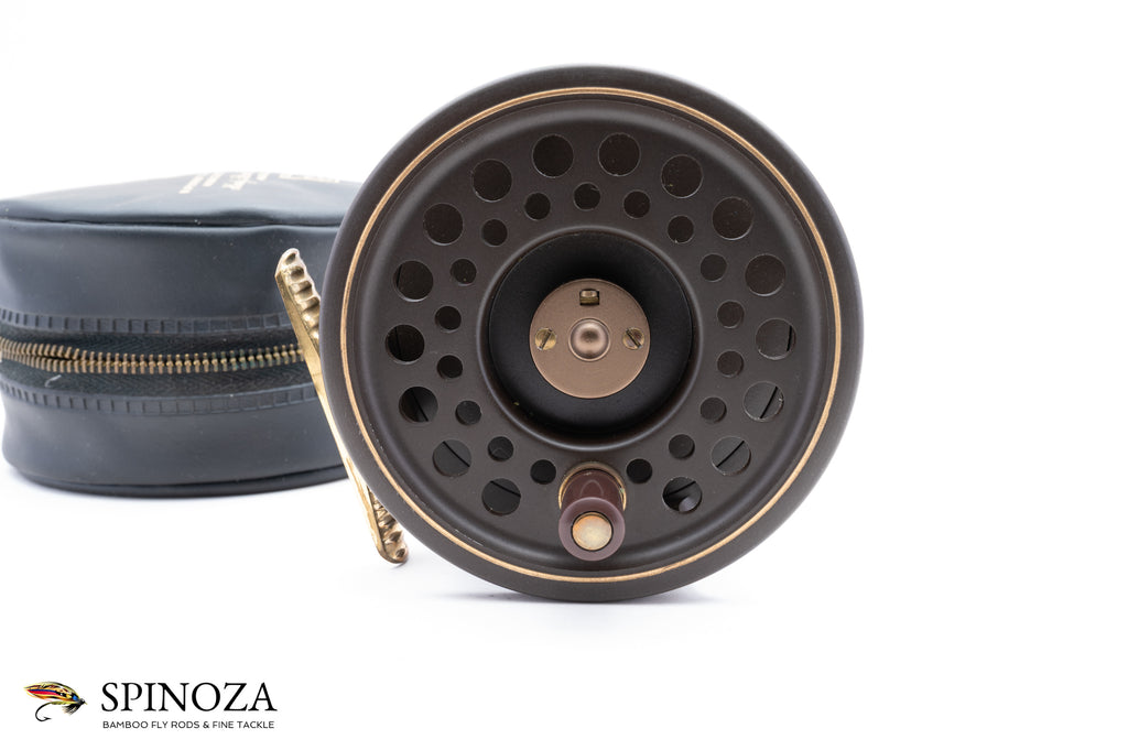 Hardy Bros Golden Prince 9/10 1st-Model 新品未使用 Hardy Golden Prince 9⁄10 Salmon Fly Reel With 3 Spare Spools