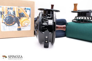 Charlton Mako 9500 Fly Reel with Two Spare Spools