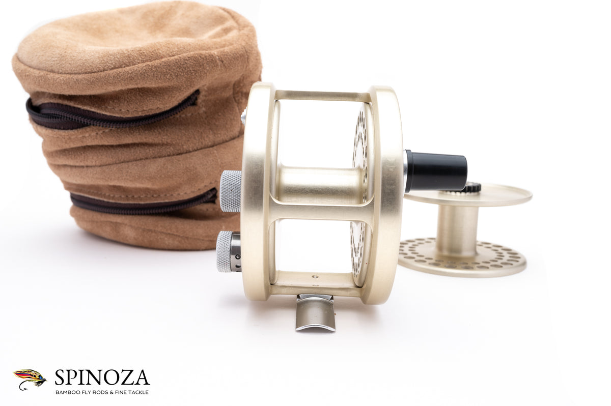 Saracione SCA Wide Fly Reel 3 1/4" with Extra Spool