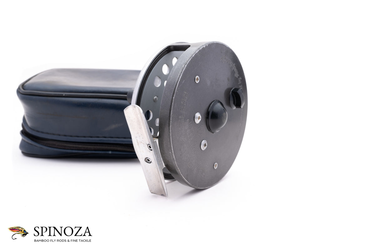 Scientific Anglers System 8 Reel