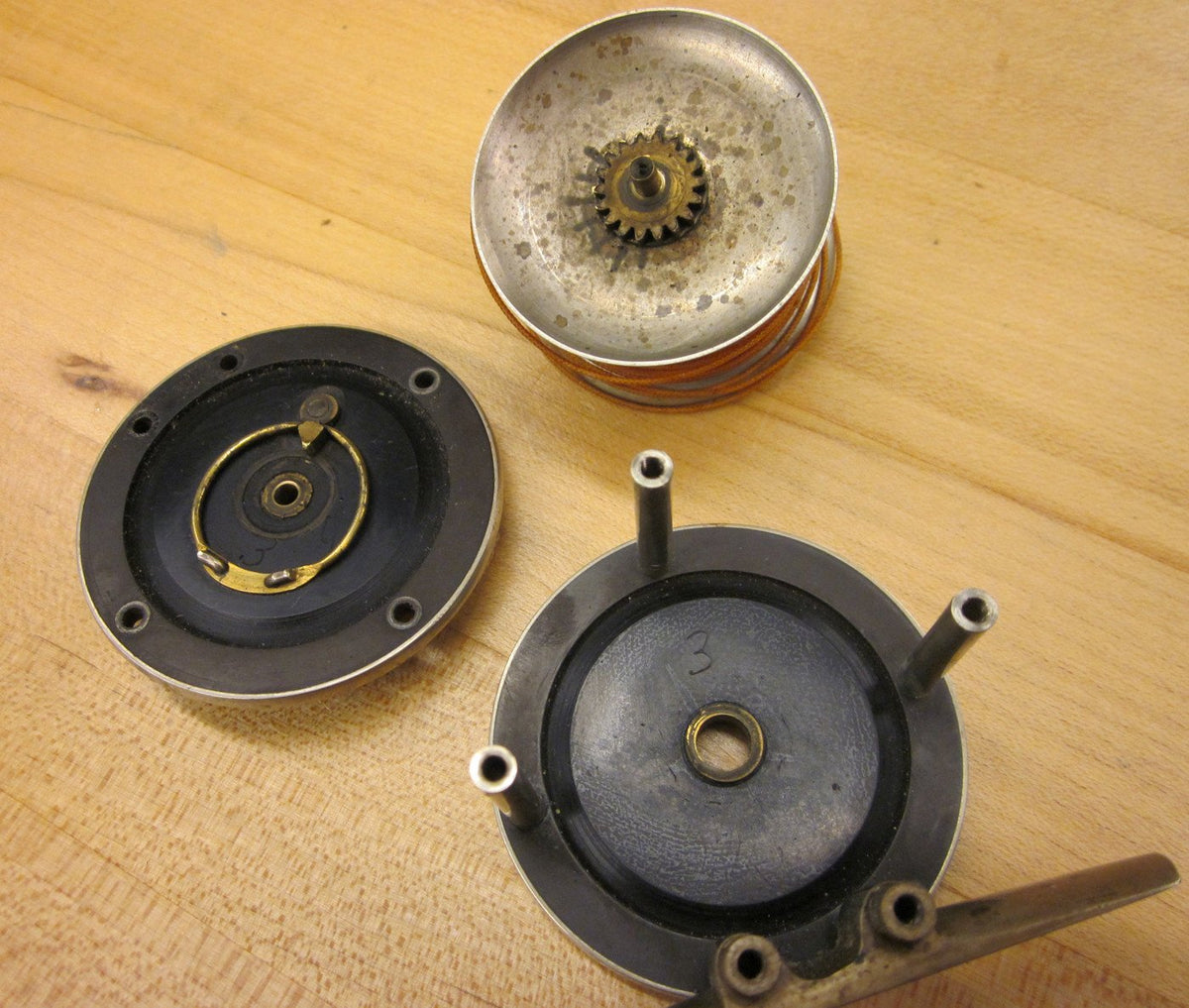 Montague / US Net & Twine nickel silver fly reel - size 60yd