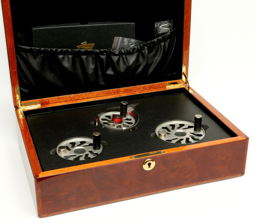 Ari 't Hart Trilogy Fly Reel Set