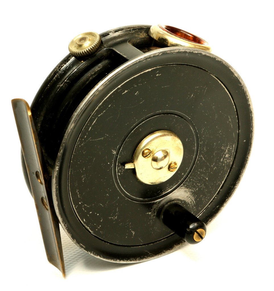 JW Young 3 1/8" Pattern 14A red agate fly reel