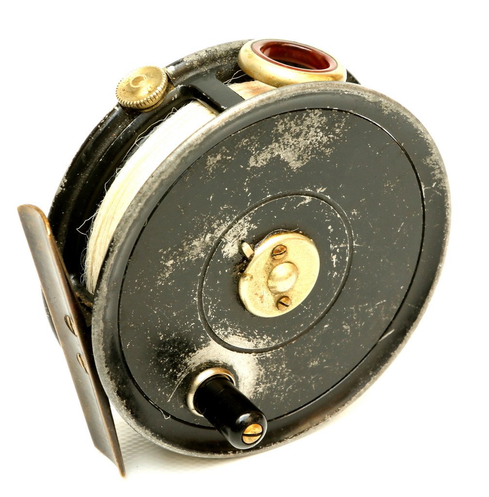 JW Young 3 1/2" Pattern 5 red agate fly reel