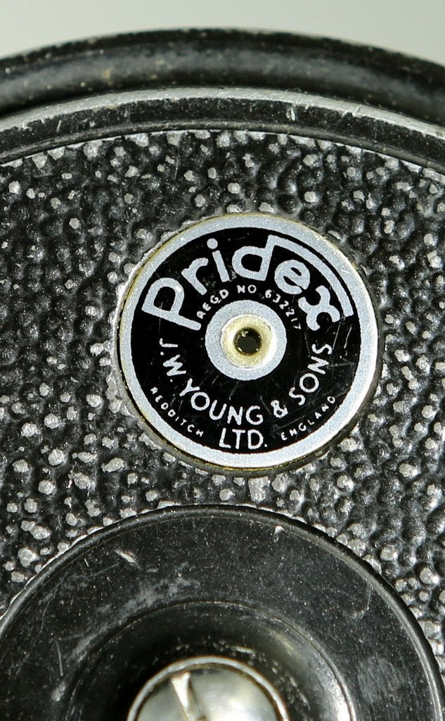 JW Young Pridex 4" fly reel