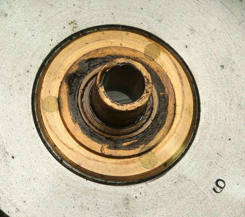 Hardy Perfect 3 3/8" fly reel - rod in hand logo 