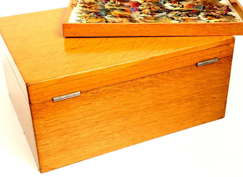 Farlow's Polished Oak Salmon Fly Box 