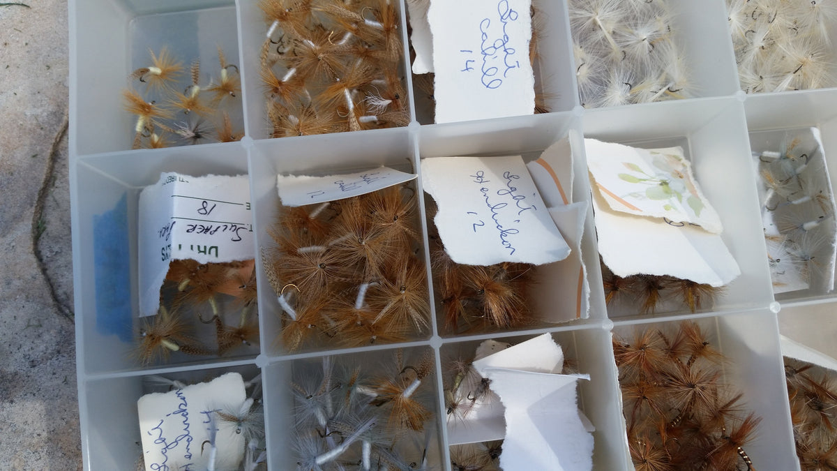 Plano fly box full of flies (dry flies) 