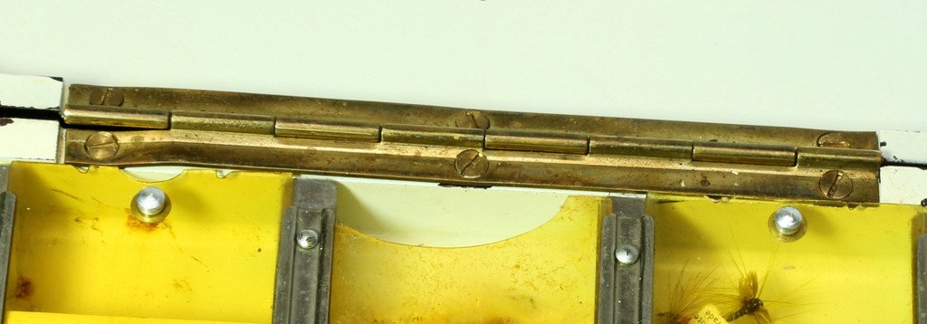 Hardy Neroda Dry Fly Box in Oxblood colour 