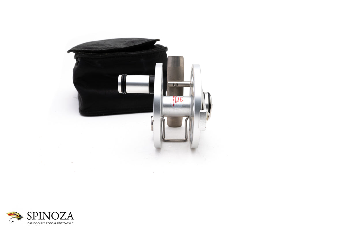 Ari Hart Mach 0 Fly Reel