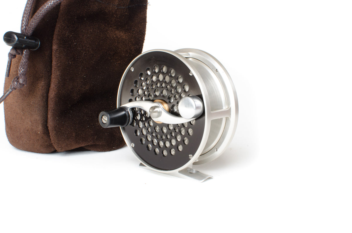 Bogdan Trout Reel 3 1/4" LHW