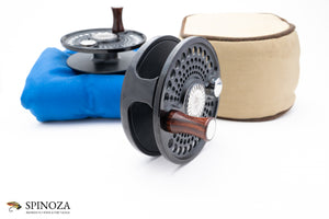 Charlton 8500 .8 Signature Series Fly Reel w/spare spool