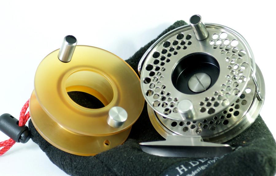 L.H. Design Fly Reel - Series E Sapphire Model (4/5)