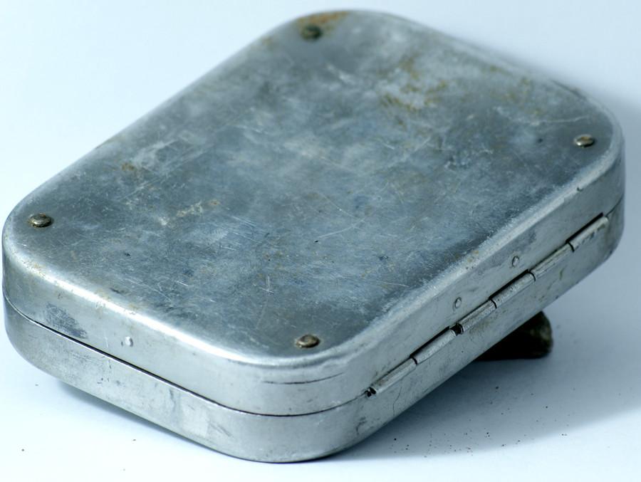 Raymond Dingley's personal Wheatley fly box with original flies 