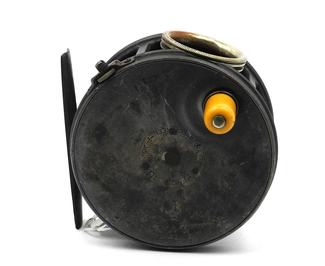 Hardy Perfect 4" wide drum fly reel with 1906 check