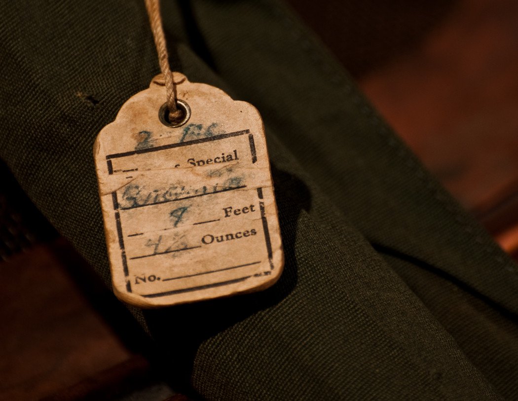 Thomas, FE -- Special Browntone Bamboo Rod - 8' 2/2 5-6wt 