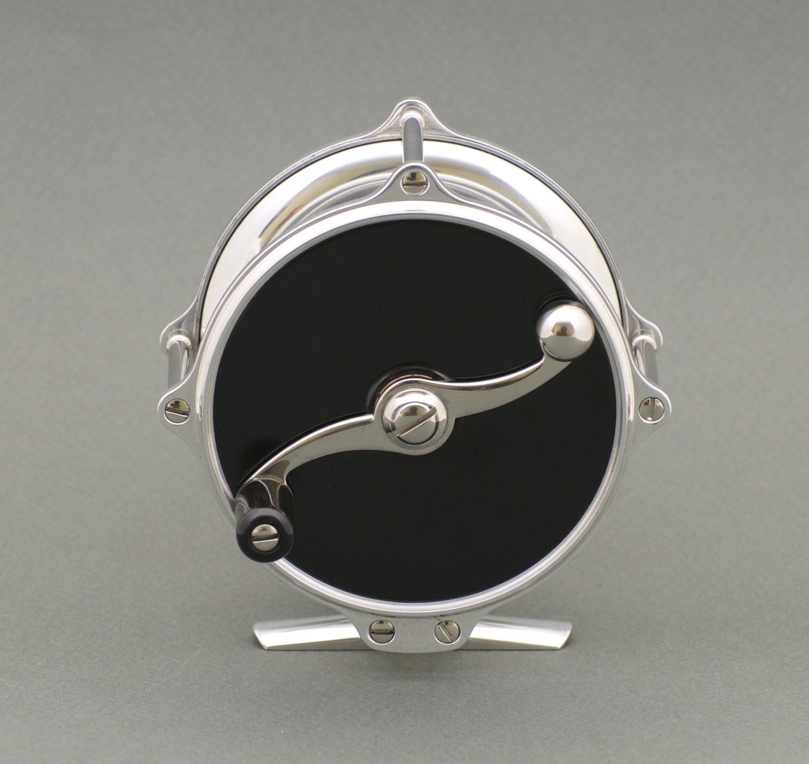 Georg Lundwall 3.72" Black Darter Click Reel 