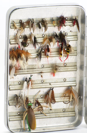 Perrine Fly Box w/ 75 Flies 