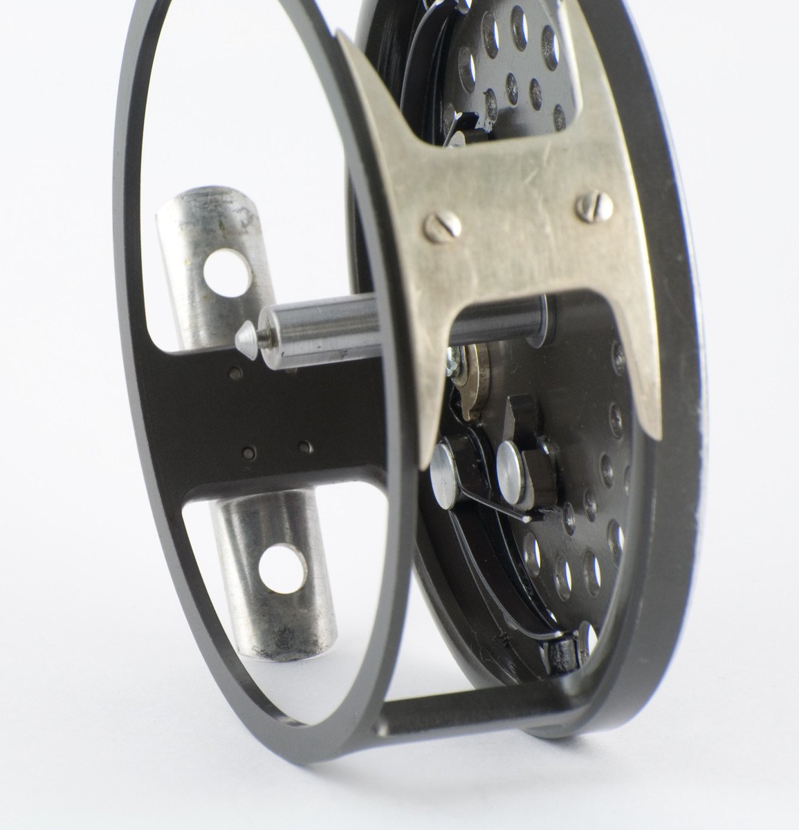 Orvis CFO VI fly reel with spare spool